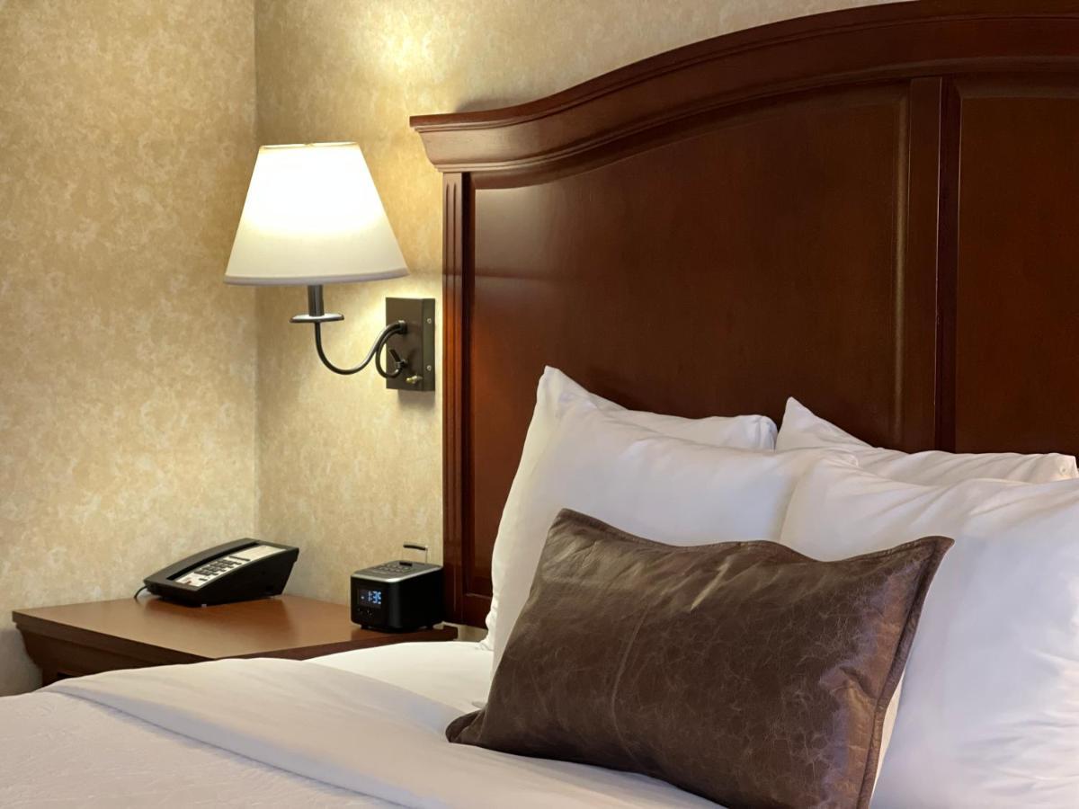 Maine Evergreen Hotel, Ascend Hotel Collection Augusta Bagian luar foto
