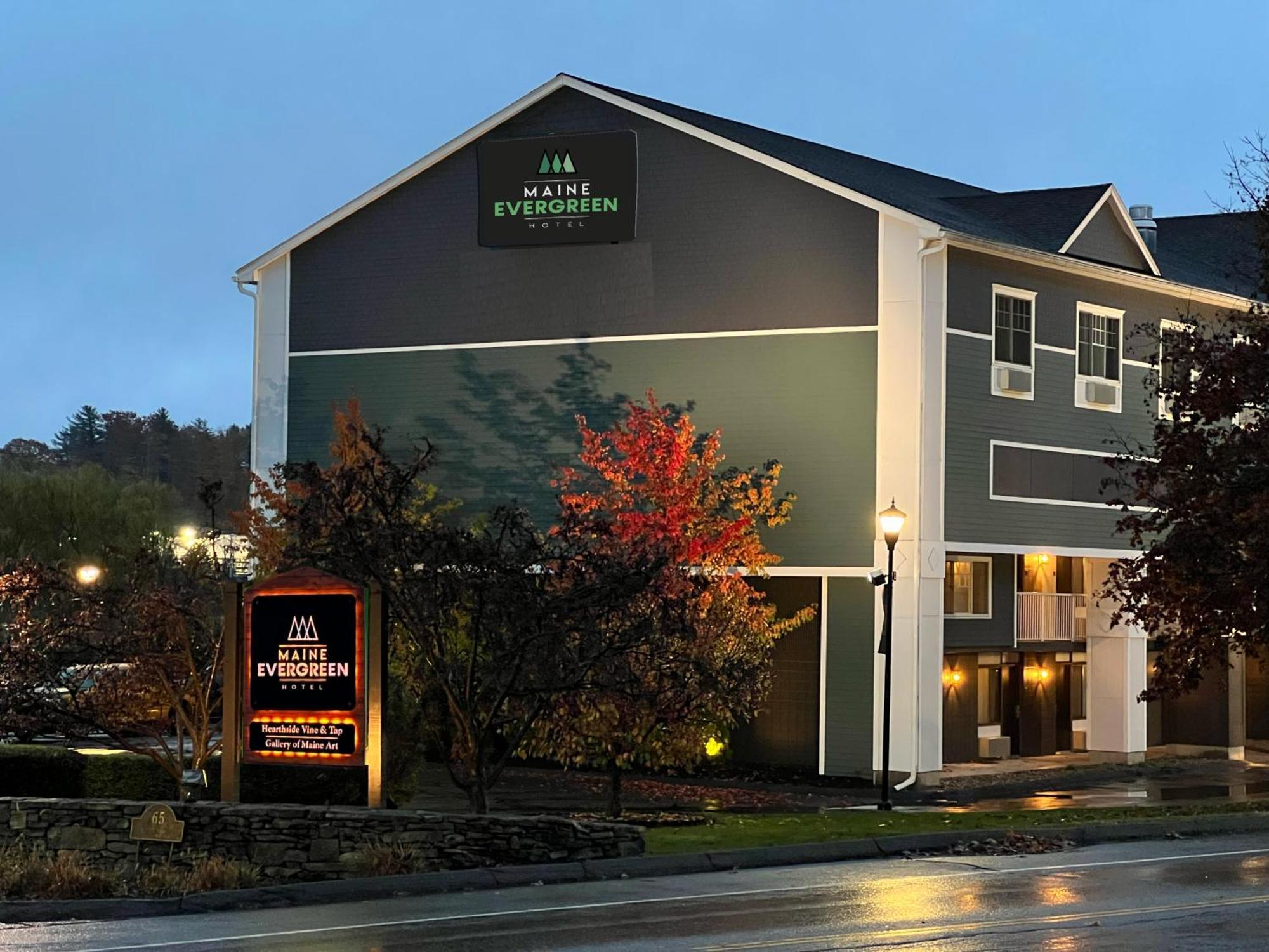 Maine Evergreen Hotel, Ascend Hotel Collection Augusta Bagian luar foto