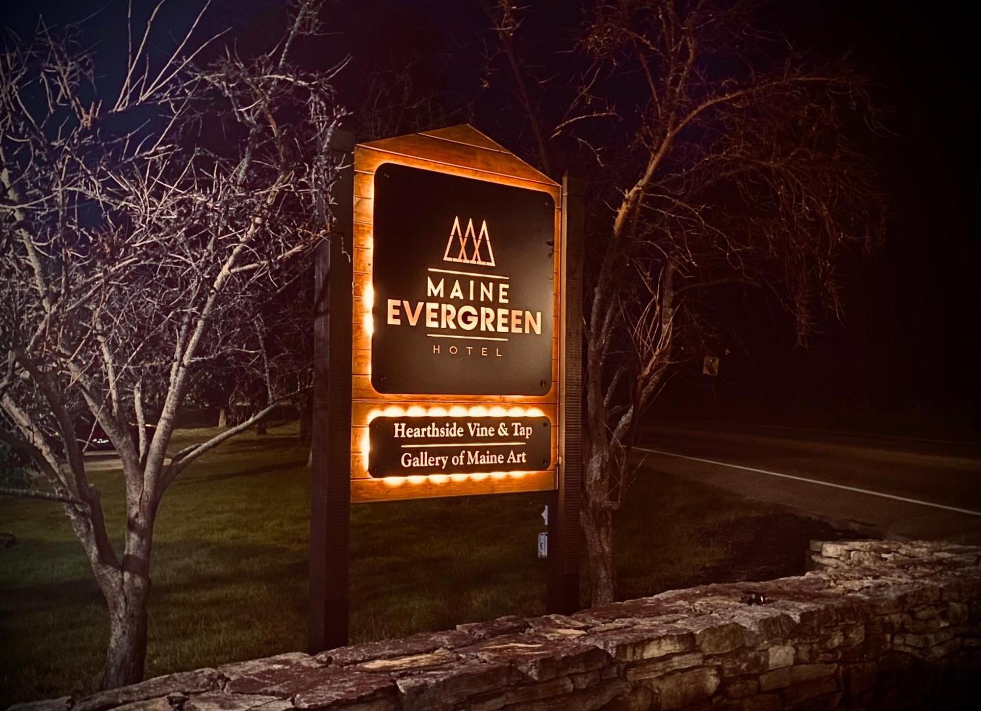 Maine Evergreen Hotel, Ascend Hotel Collection Augusta Bagian luar foto