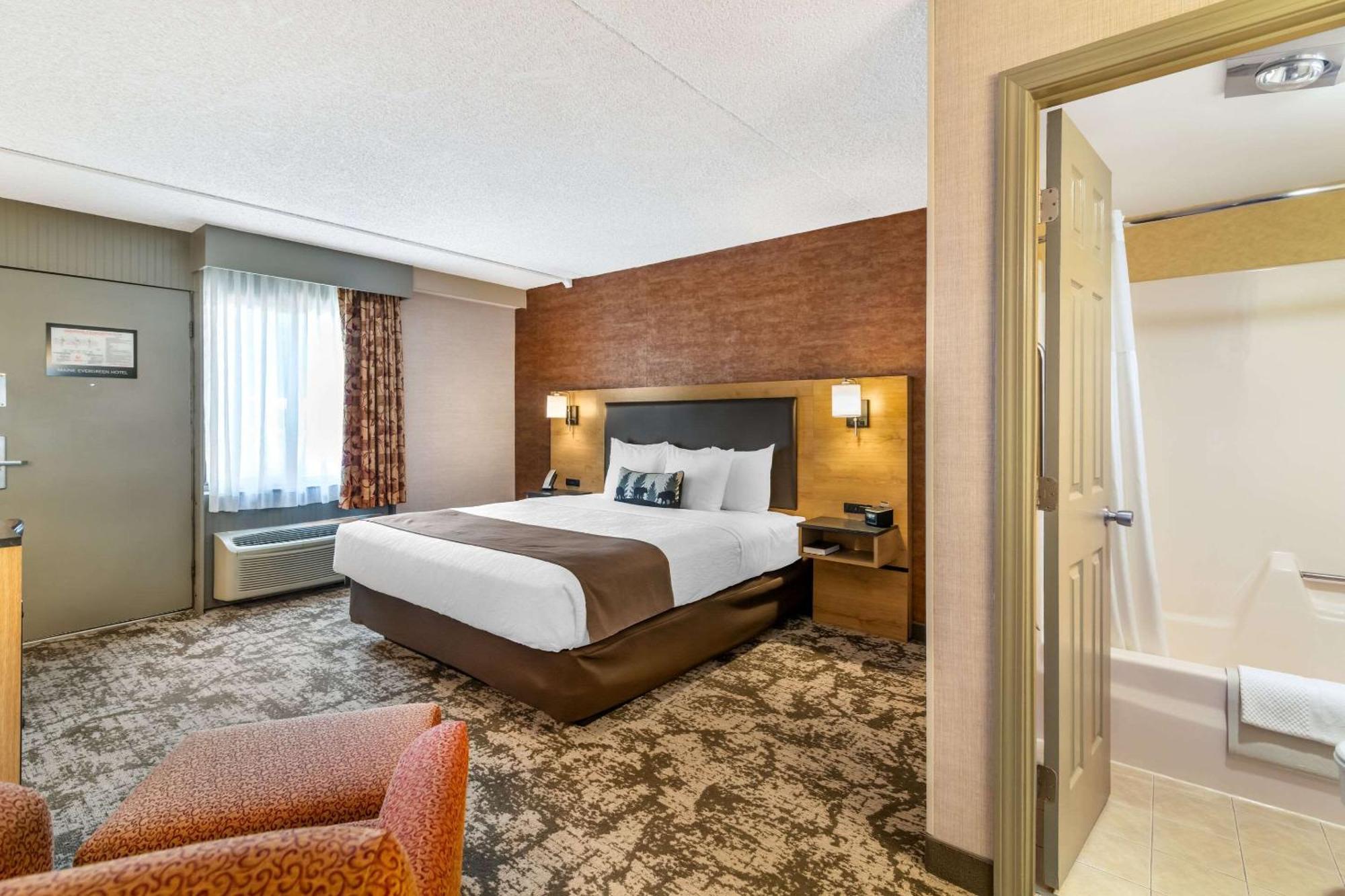 Maine Evergreen Hotel, Ascend Hotel Collection Augusta Bagian luar foto
