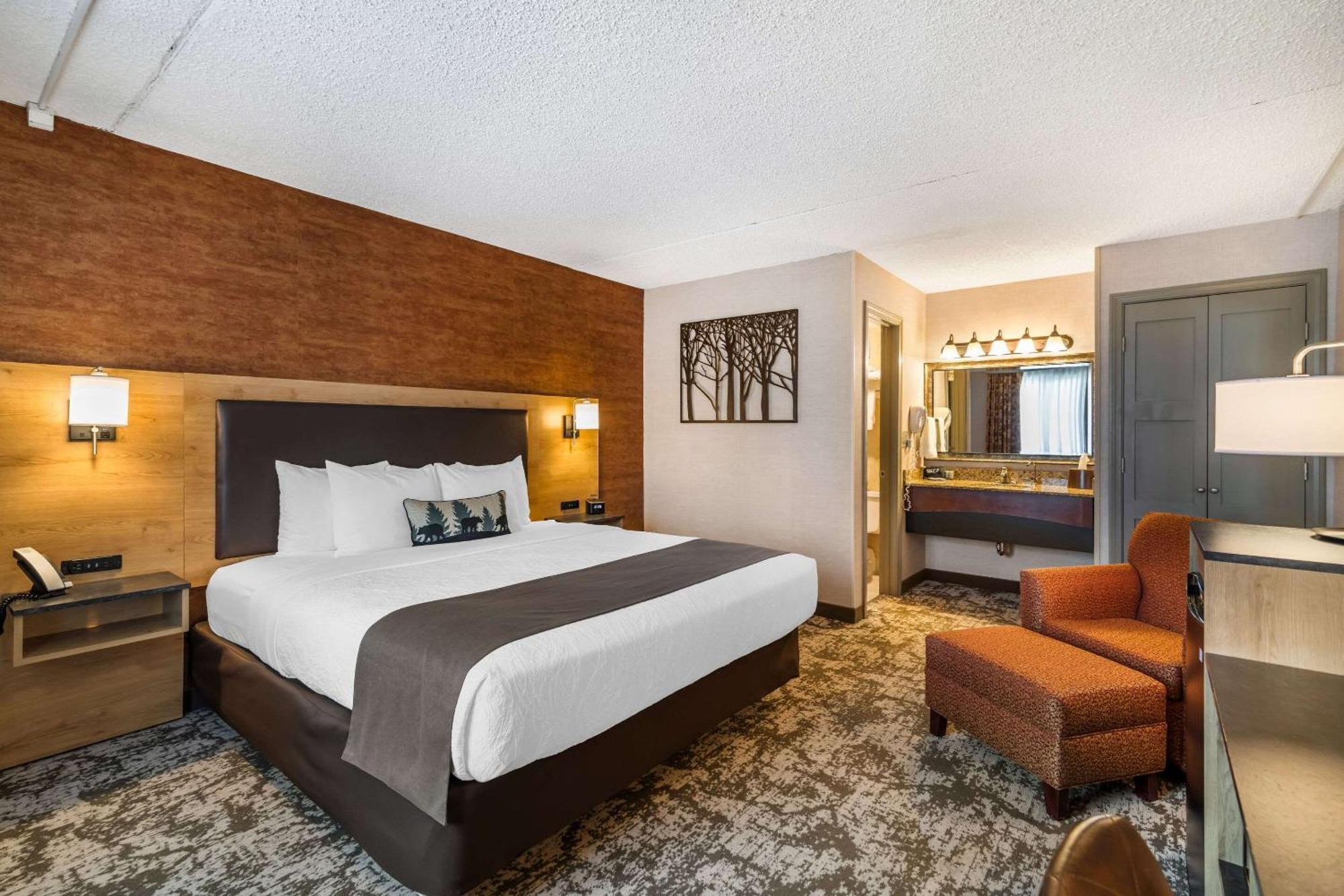 Maine Evergreen Hotel, Ascend Hotel Collection Augusta Bagian luar foto